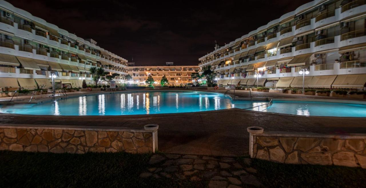 Apartamento Frente Al Mar Кембрилс Екстериор снимка